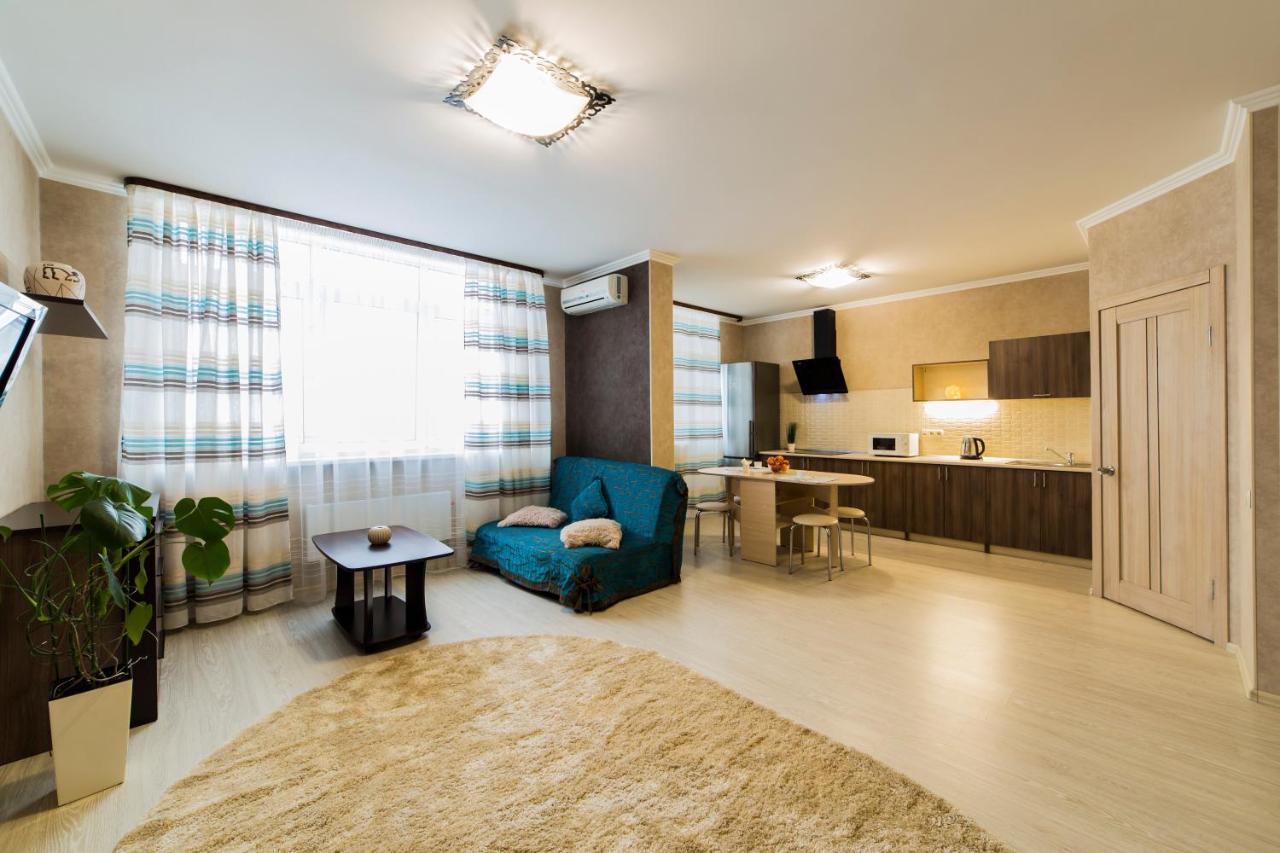 Studio Apartment On Bazhana Kyiv Exterior photo